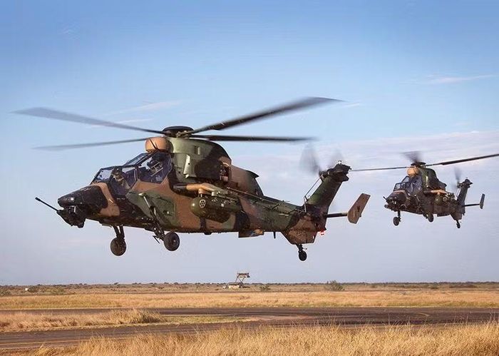 "Sự kiện trên mở ra giai đoạn mới khi đơn vị tiếp tục được triển khai đến Townsville và tăng cường sức mạnh thông qua trực thăng tấn công AH-64E Apache tối tân hơn", Tư lệnh Hàng không Lục quân Australia - Thiếu tướng David Gaffner cho biết.