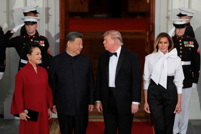 Tổng thống Mỹ Donald Trump và phu nhân tiếp Chủ tịch Trung Quốc Tập Cận Bình và phu nhân tại Nhà Trắng. Ảnh: Reuters.