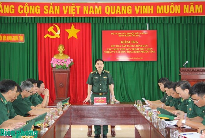Đại tá Lê Hà An phát biểu kết luận kiểm tra. Ảnh: Quang Anh