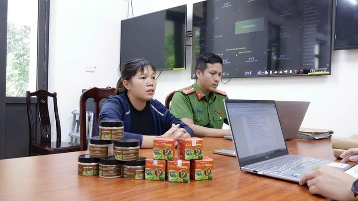 Đối tượng Dương Thị Quỳnh.