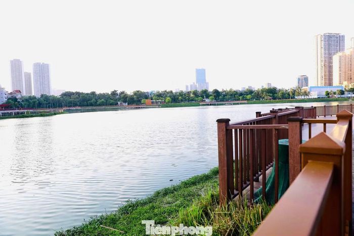 Các công viên, hồ điều hoà này đóng vai trò như “lá phổi xanh”, giúp điều hoà không khí, chống ngập úng. Người dân kỳ vọng các công viên, hồ điều hòa tiếp tục được đầu tư, mở rộng, vừa tạo thêm không gian sinh hoạt, vừa góp phần giảm ngập cho thành phố.