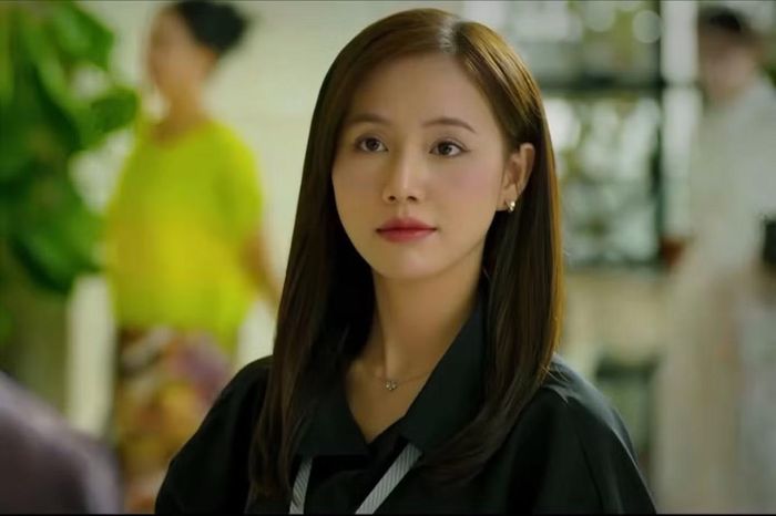 Phim về những nghề đặc thù như bác sĩ, luật sư, công an, quân đội hay nhân viên khách sạn đòi hỏi người viết phải hiểu ít nhất những nguyên tắc cơ bản của công việc.