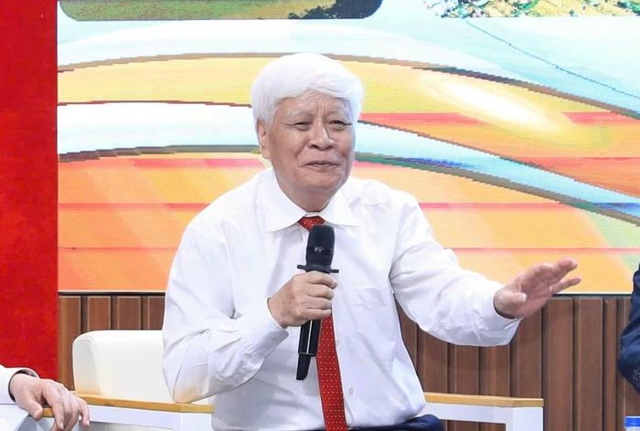 TS. Nguyễn Viết Chức chia sẻ về điều chỉnh quy hoạch phân khu sông Hồng dưới góc nhìn văn hóa