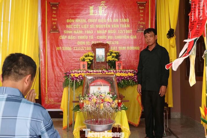  Gần 40 năm sau ngày hy sinh tại chiến trường Campuchia, liệt sĩ Nguyễn Văn Tuấn đã trở về quê nhà. 