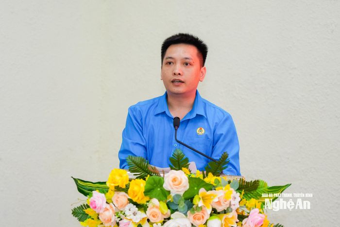 Đại diện học viên phát biểu tại buổi lễ. Ảnh: T.L