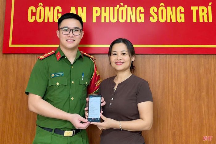 Chị Kiều Thị Thu Hiền chuyển trả lại số tiền người khác chuyển nhầm vào tài khoản.