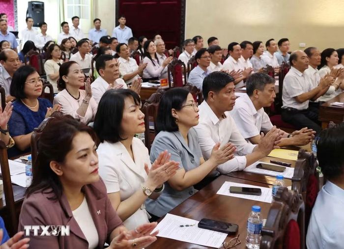 Các cử tri tham dự hội nghị. (Ảnh: Thống Nhất/TTXVN)