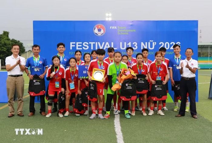 Đội Thới Lai Cần Thơ đạt hạng nhì tại Festival. (Ảnh: Hồng Thái/TTXVN)