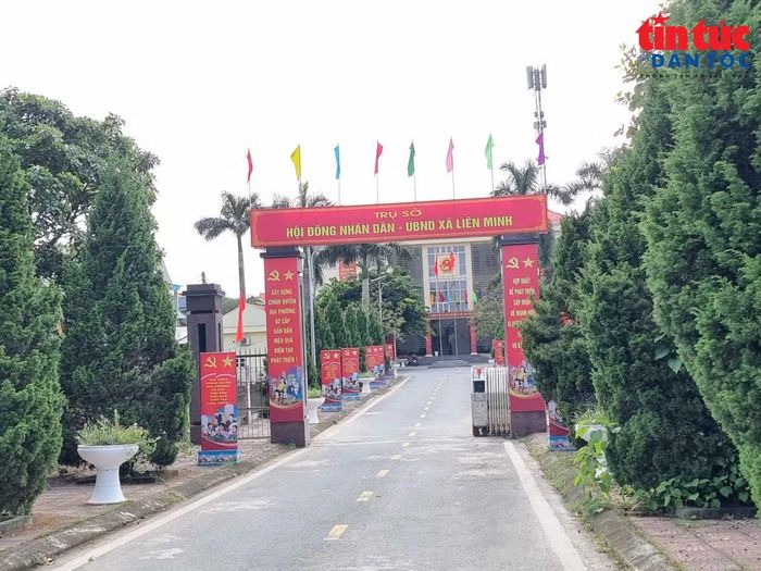 Trụ sở xã Liên Minh.
