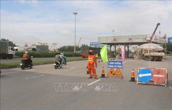 Từ 11/8/2026, các đơn vị bắt đầu tiến hành tháo dỡ trạm thu phí cầu Đồng Nai.