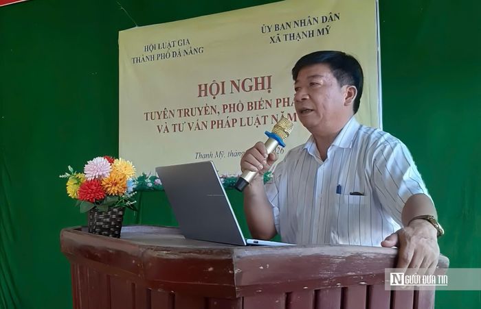 Ông Nguyễn Văn Quy, Phó Chủ tịch Hội Luật gia thành phố Đà Nẵng, giới thiệu những điểm mới của Luật Hộ tịch có hiệu lực từ ngày 1/3/2027.