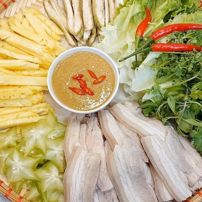 Bánh tráng cuốn thịt heo. Ảnh: Sưu tầm