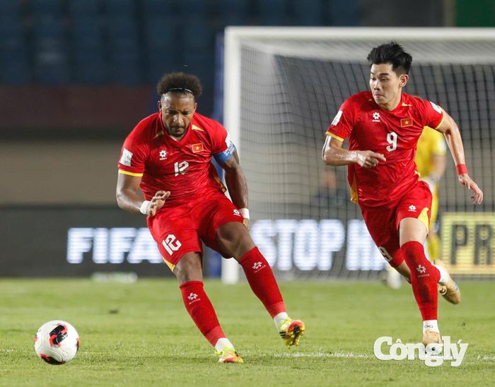 Đình Bắc tiếp tục bỏ lỡ cơ hội nâng tỉ số lên 2-0 ở trận ra quân tại FIFA ASEAN CUP 2026. Ảnh: Phạm Đình.