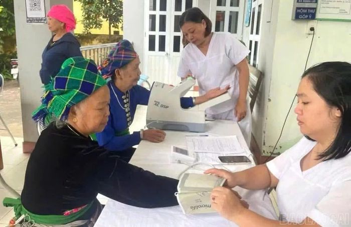 Khám sàng lọc sức khỏe cho người từ 60 tuổi trở lên thuộc đối tượng Dự án 7, Nội dung 2.
