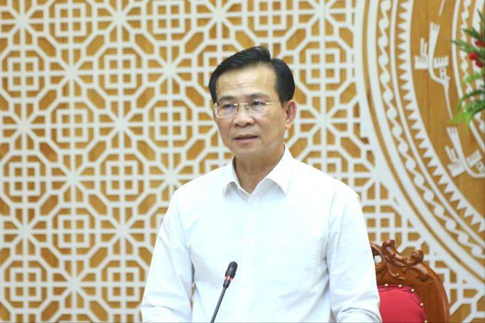 Ủy viên Ban Chấp hành Trung ương Đảng, Phó Bí thư Tỉnh ủy, Chủ tịch UBND tỉnh Hồ Văn Mười yêu cầu các đơn vị, địa phương chuẩn bị Festival Hoa Đà Lạt lần thứ XI - năm 2026 nhiều dấu ấn