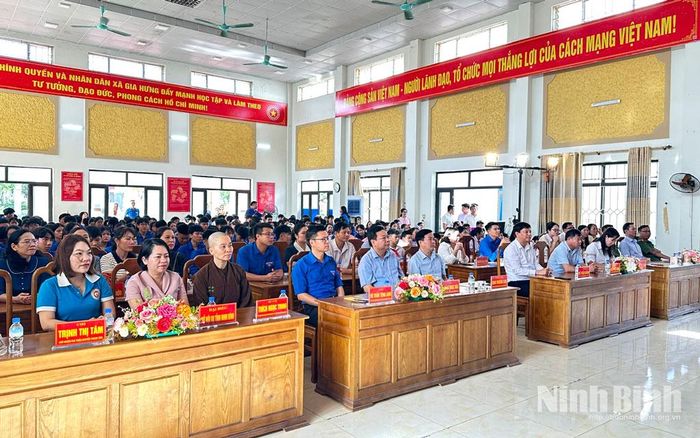 Các đại biểu tham dự Ngày hội.