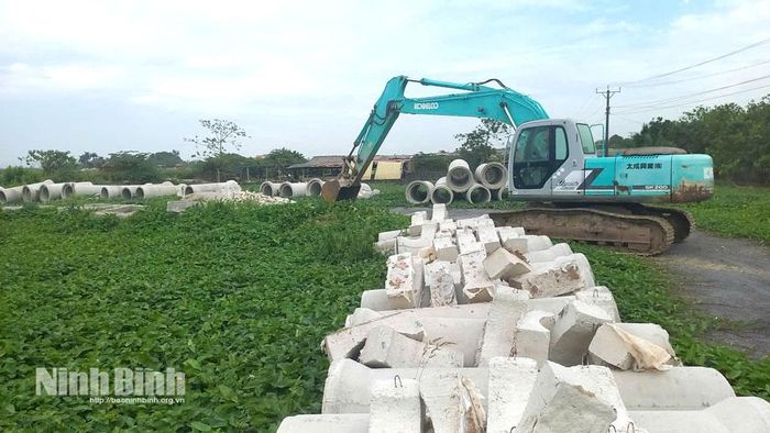 Xây dựng khu tái định cư ở phường Đồng Văn.
