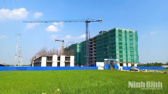 Xây dựng khu nhà ở xã hội tại phía Đông KCN Châu Giang, phường Duy Tân.