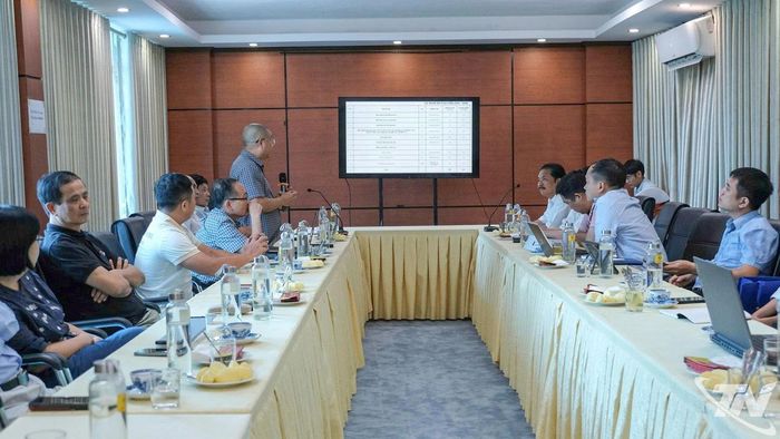 Đoàn công tác tổ chức tọa đàm nhằm trao đổi các giải pháp hướng tới phát triển xanh, bền vững.