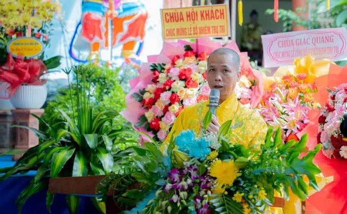 Thượng tọa Thích Thanh Bảo công bố quyết định bổ nhiệm trụ trì chùa Giác Nguyên
