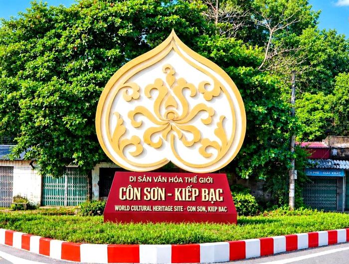 Bộ nhận diện thương hiệu di sản thế giới Quần thể di tích và danh thắng Yên Tử - Vĩnh Nghiêm - Côn Sơn, Kiếp Bạc.