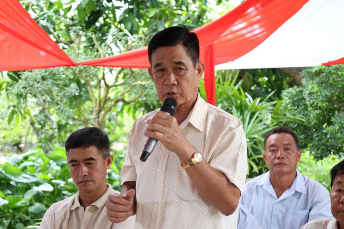 Nhiều năm qua ông Đoàn Thanh Hiền quyết tâm, kiên trì trồng xoài theo 6 chữ: "Ngon, lành, đẹp, đều, nhiều, rẻ"