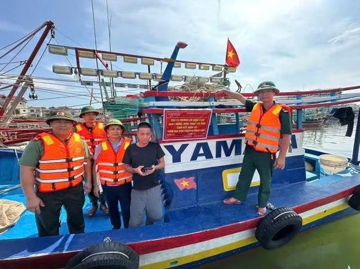 Công tác tuyên truyền chống khai thác IUU trên địa bàn tỉnh Thanh Hoá được triển khai quyết liệt, đồng bộ, với sự vào cuộc của các cấp, ngành, lực lượng chức năng, nhất là chính quyền cơ sở.
