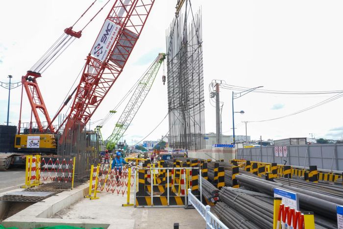 Xây dựng tuyến Metro số 2 với mục tiêu sẽ tiếp tục nối dài đến Đồng Nai và Tây Ninh trong tương lai.
