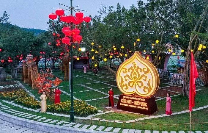 Bộ nhận diện thương hiệu di sản thế giới Côn Sơn – Kiếp Bạc.