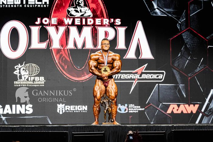 Nick Walker khép lại hành trình bằng chức vô địch Mr. Olympia đầu tiên