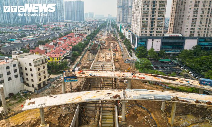 Hầm chui trực thông theo hướng Hoàng Tùng - Quốc lộ 32 là hạng mục có quy mô lớn nhất của dự án. 