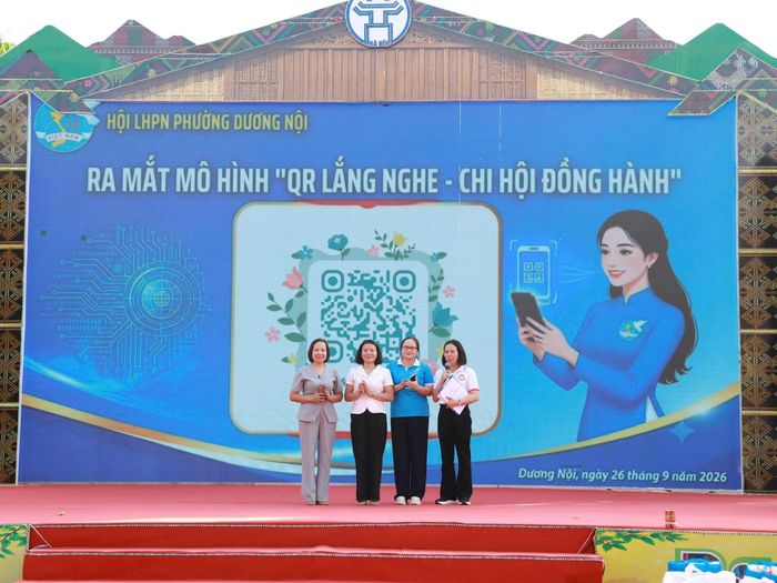 “QR Lắng nghe - Chi hội đồng hành” thêm một kênh để phụ nữ lên tiếng. Mô hình giúp tiếp nhận tâm tư, nguyện vọng, đề xuất của hội viên và người dân. Ảnh: PV