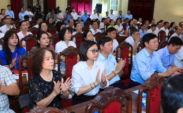 Các đại biểu dự hội nghị. Ảnh: Quang Thái