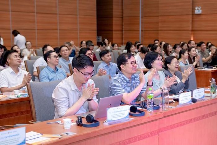 Hội thảo được diễn ra với sự góp mặt của nhiêu chuyên gia đầu ngành. Ảnh: Diễm Ly. 