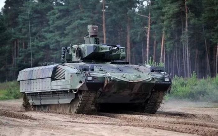 Quân đội Đức tiếp tục tăng cường số lượng IFV này trong biên chế. Vào tháng 12/2025, Bộ Quốc phòng đã đặt mua thêm 200 chiếc Puma từ PSM với tổng trị giá khoảng 4,2 tỷ euro, quá trình giao hàng dự kiến ​​sẽ bắt đầu vào năm 2028.