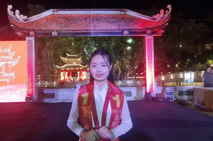 Em Trần Minh Châu, học sinh lớp 9A3, Đội trưởng Đội thi THCS Chu Văn An, xã Thanh Trì chia sẻ sau cuộc thi.