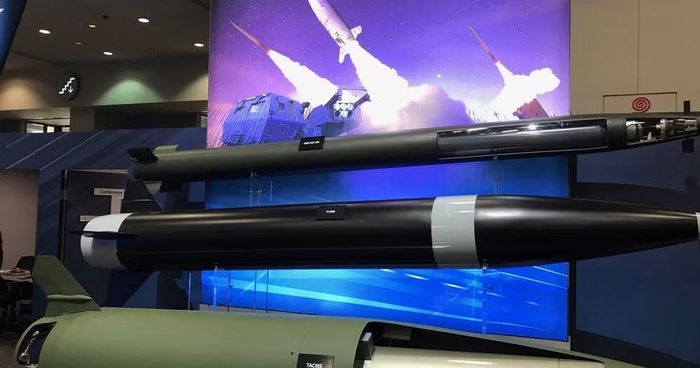Sau khi hợp đồng được ký kết, Lockheed Martin sẽ bắt đầu sản xuất loạt tên lửa PrSM Increment 2 song song với việc thử nghiệm và kiểm định hệ thống. Trong tương lai, sản lượng có thể tăng lên tùy thuộc vào đơn đặt hàng từ Lục quân Mỹ.