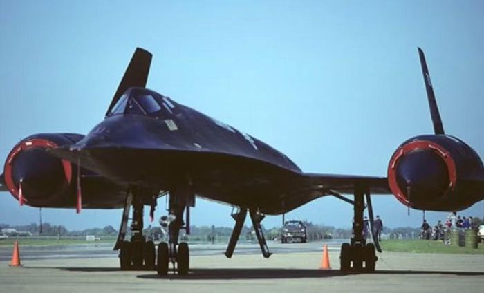 Aviation Week đưa tin ảnh vệ tinh cho thấy máy bay không còn xuất hiện tại vị trí quen thuộc ít nhất từ ngày 17/5.