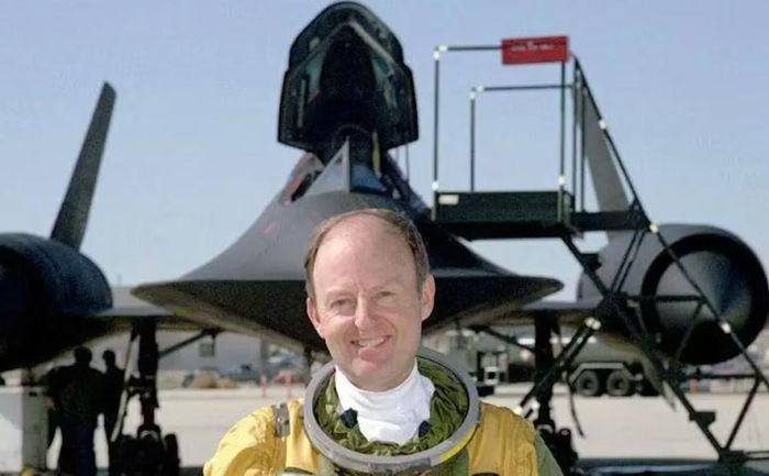 Sự việc trở nên đáng chú ý khi Giám đốc NASA Jared Isaacman gần đây công bố hình ảnh một máy bay thử nghiệm có hình dáng gợi nhớ mạnh đến SR-71.