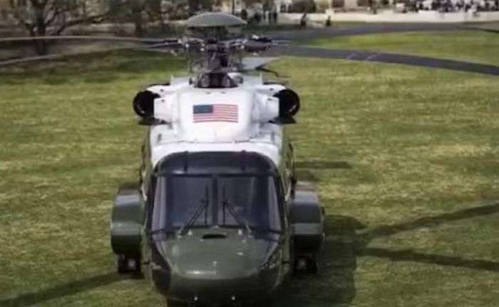 VH-92A cũng được thiết kế để hoạt động trong mạng lưới vận chuyển tổng thống rộng hơn. Khi Tổng thống di chuyển bằng chuyên cơ Không lực Một, trực thăng Marine One có thể được sử dụng để đưa ông từ sân bay đến địa điểm làm việc.