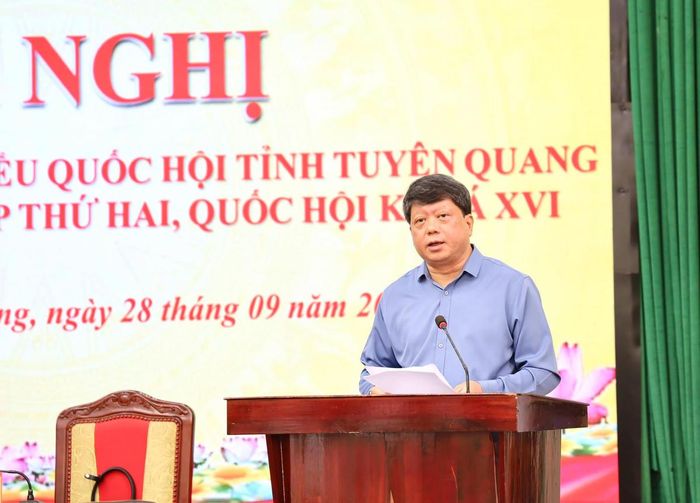 Phó Chủ tịch Thường trực Ủy ban MTTQ Việt Nam tỉnh Tuyên Quang Hà Trung Kiên phát biểu tại hội nghị. Ảnh: MTTQ.