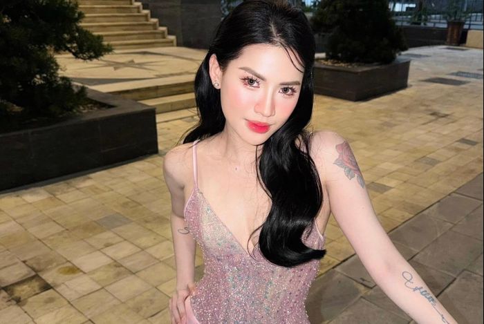  Võ Hà Linh từng thừa nhận "hối hận" vì xăm hình. Ảnh: Võ Hà Linh/FB. 