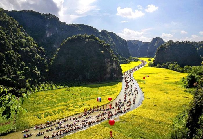 Đại biểu tham dự Đối thoại sẽ tham quan, khảo sát tại Ninh Bình. Ảnh: TR.HUẤN