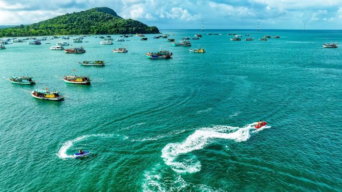 Phú Quốc được định hướng trở thành trung tâm du lịch nghỉ dưỡng biển cao cấp, cạnh tranh quốc tế, thu hút các sự kiện quốc tế lớn. (Ảnh: HÀ AN)