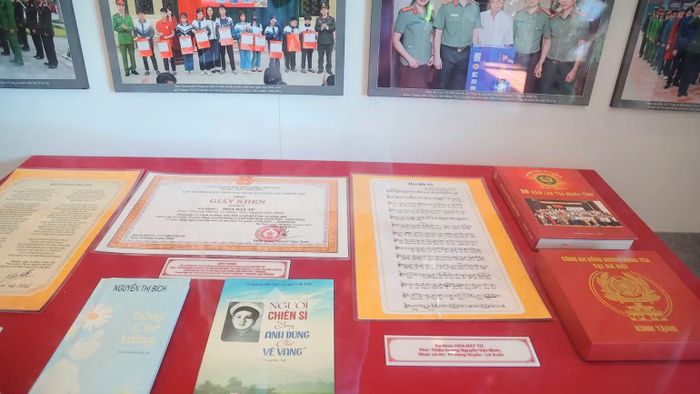 Khu lưu niệm Anh hùng liệt sĩ Công an nhân dân Bùi Thị Cúc tại xã Xuân Trúc, tỉnh Hưng Yên chính thức được khánh thành sáng 25/7/2026 vừa qua. Khu lưu niệm có diện tích hơn 13.000m² do Đảng ủy Công an Trung ương, lãnh đạo Bộ Công an phối hợp Tỉnh ủy, Ủy ban nhân dân tỉnh chỉ đạo thực hiện. (Ảnh: Thành Trung)