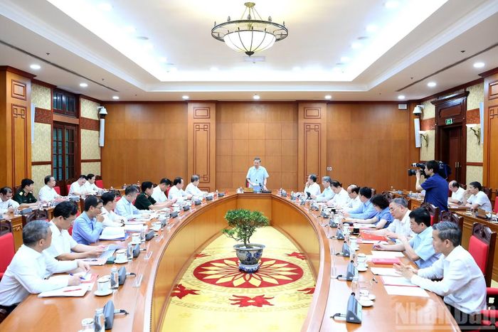 Quang cảnh cuộc làm việc tại Trụ sở Trung ương Đảng.