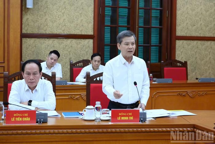 Đồng chí Lê Minh Trí, Ủy viên Bộ Chính trị, Bí thư Trung ương Đảng, Trưởng Ban Nội chính Trung ương phát biểu tại cuộc làm việc. (Ảnh: ĐĂNG KHOA)