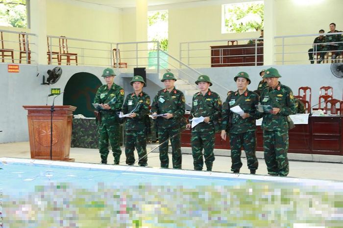 Khung tập tổ chức hiệp đồng tác chiến. 