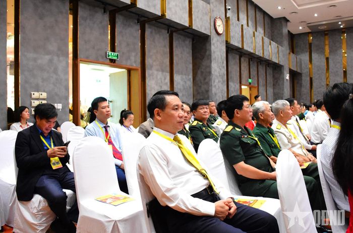 Các đại biểu dự đại hội. 