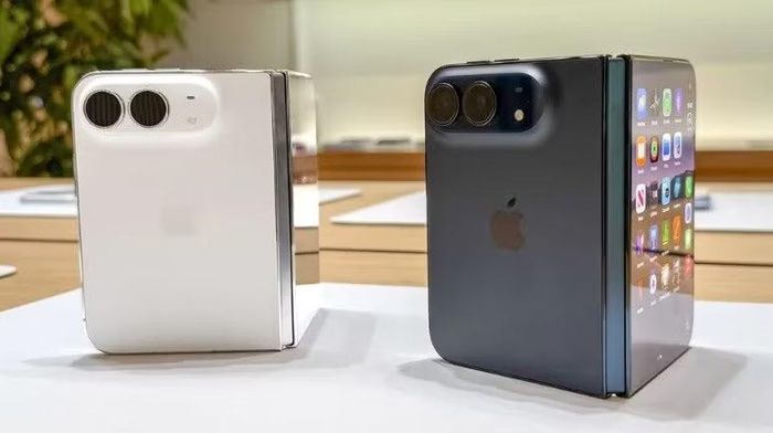 Về trọng lượng, iPhone Duo nặng tới 254g, trở thành chiếc iPhone nặng nhất từ trước đến nay. So với Galaxy Z Fold8 chỉ 201g, sự khác biệt này khá rõ rệt khi cầm lâu trên tay. Tuy nhiên, Apple bù lại bằng độ bền chuẩn IP68 và hỗ trợ Apple Pencil, điều mà nhiều người sẽ thấy xứng đáng.